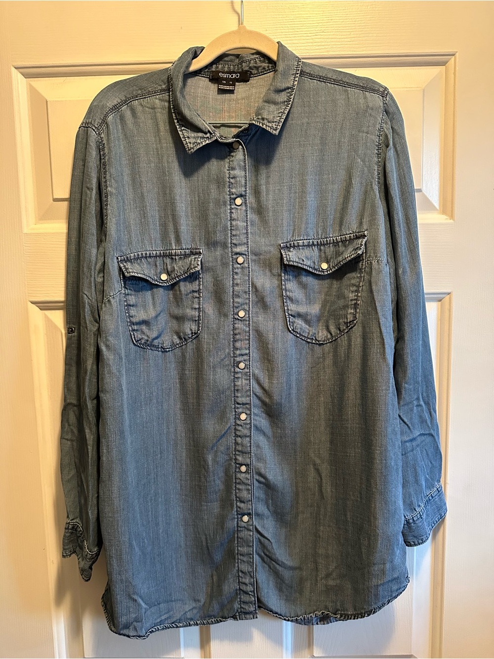 Esmara Womens Lyocell Denim Button-Up Long Sleeve Top 12 Classic Capsule Preppy